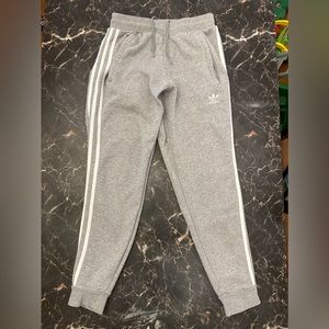 Men’s Small Adidas Grey Joggers.